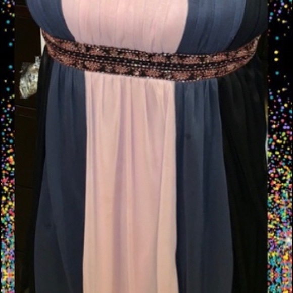 2️⃣for💲1️⃣0️⃣ Sheer/sequin dress. - Picture 4 of 4